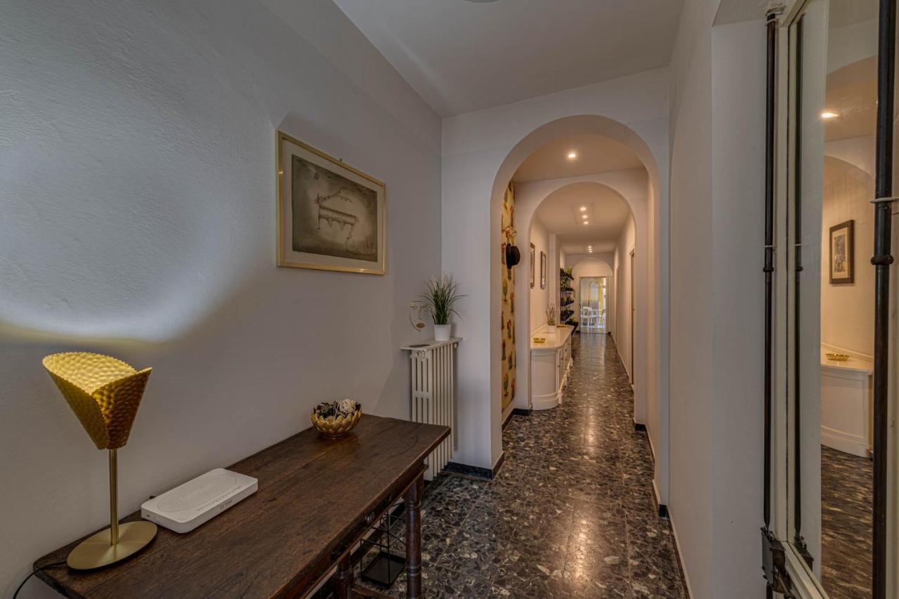 - Golden Tower With View Apartment Florenz